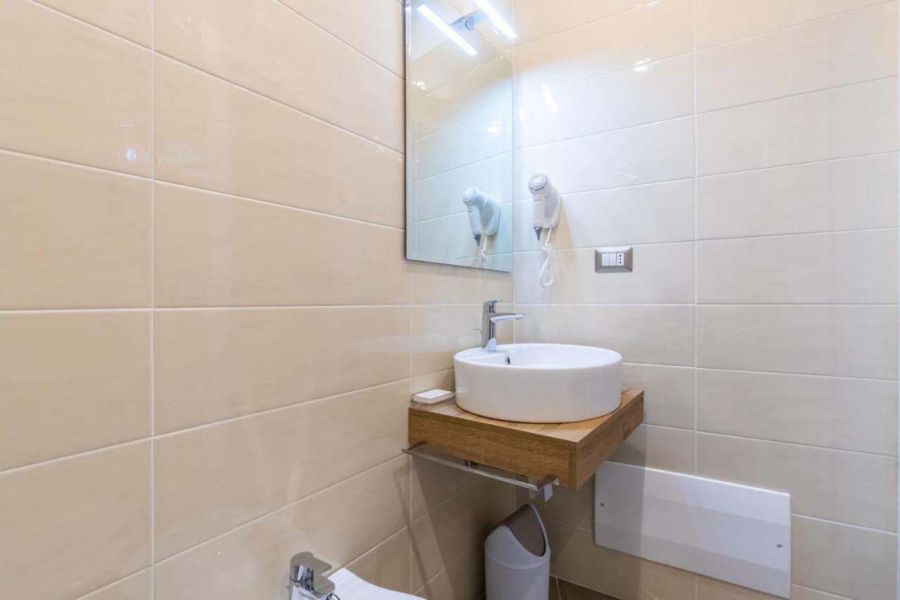 B&B Napoli Holidays Eksteriør bilde