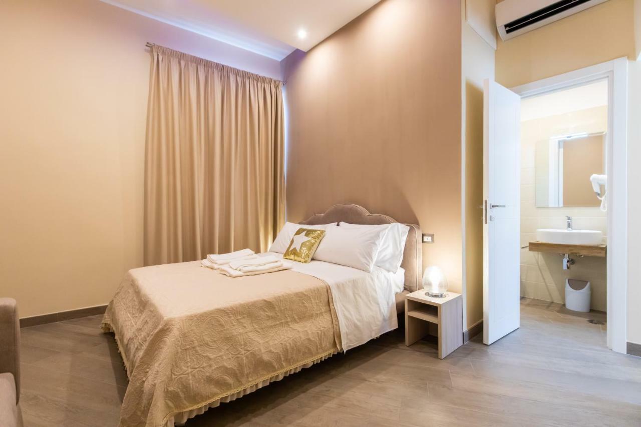 B&B Napoli Holidays Eksteriør bilde